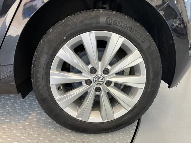 ＶＷ ポロＴＳＩハイラインプッシュスタート　アイドリングストップ　パークアシスト　コーナーセンサー　アダプティブクルーズコントロール　オートライト　ＬＥＤヘッドライト　フロントフォグランプ　リヤフォグランプ　ワイヤレス充電（愛媛県）の中古車
