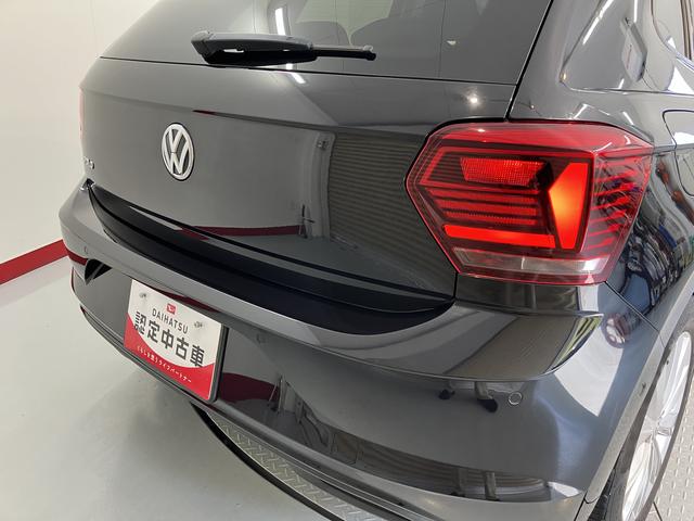 ＶＷ ポロＴＳＩハイラインプッシュスタート　アイドリングストップ　パークアシスト　コーナーセンサー　アダプティブクルーズコントロール　オートライト　ＬＥＤヘッドライト　フロントフォグランプ　リヤフォグランプ　ワイヤレス充電（愛媛県）の中古車