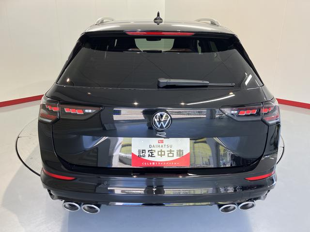 VW ゴルフRヴァリアントアドバンスヘッドアップディスプレイ 電動パーキングブレーキ オートブレーキホールド アダプティブクルーズコントロール 運転席助手席シートヒーター&エアコン ステアリングヒーター 電動リヤゲート プッシュスタート(愛媛県)の中古車