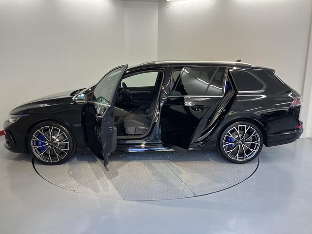 VW ゴルフRヴァリアントアドバンスヘッドアップディスプレイ 電動パーキングブレーキ オートブレーキホールド アダプティブクルーズコントロール 運転席助手席シートヒーター&エアコン ステアリングヒーター 電動リヤゲート プッシュスタート(愛媛県)の中古車