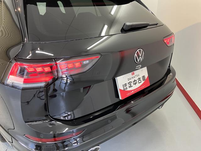 VW ゴルフRヴァリアントアドバンスヘッドアップディスプレイ 電動パーキングブレーキ オートブレーキホールド アダプティブクルーズコントロール 運転席助手席シートヒーター&エアコン ステアリングヒーター 電動リヤゲート プッシュスタート(愛媛県)の中古車