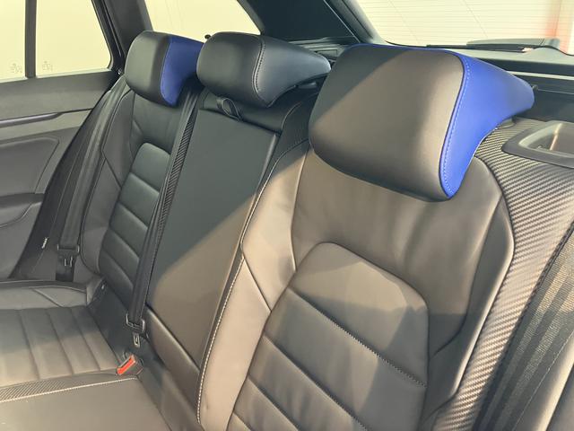 VW ゴルフRヴァリアントアドバンスヘッドアップディスプレイ 電動パーキングブレーキ オートブレーキホールド アダプティブクルーズコントロール 運転席助手席シートヒーター&エアコン ステアリングヒーター 電動リヤゲート プッシュスタート(愛媛県)の中古車