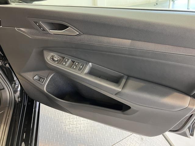 VW ゴルフRヴァリアントアドバンスヘッドアップディスプレイ 電動パーキングブレーキ オートブレーキホールド アダプティブクルーズコントロール 運転席助手席シートヒーター&エアコン ステアリングヒーター 電動リヤゲート プッシュスタート(愛媛県)の中古車