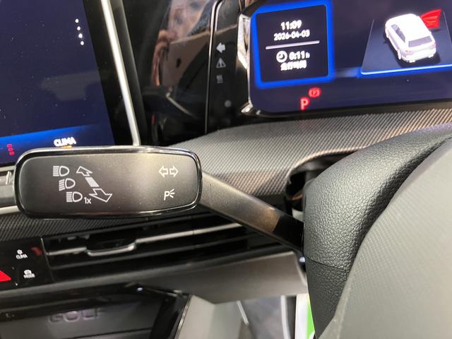VW ゴルフRヴァリアントアドバンスヘッドアップディスプレイ 電動パーキングブレーキ オートブレーキホールド アダプティブクルーズコントロール 運転席助手席シートヒーター&エアコン ステアリングヒーター 電動リヤゲート プッシュスタート(愛媛県)の中古車