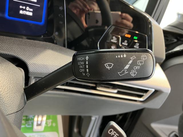 VW ゴルフRヴァリアントアドバンスヘッドアップディスプレイ 電動パーキングブレーキ オートブレーキホールド アダプティブクルーズコントロール 運転席助手席シートヒーター&エアコン ステアリングヒーター 電動リヤゲート プッシュスタート(愛媛県)の中古車