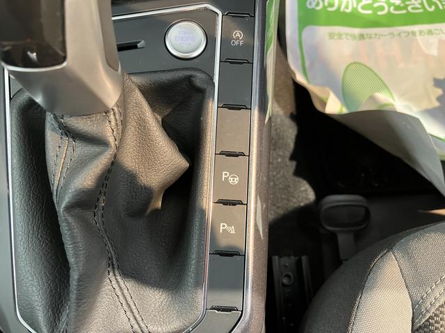 ＶＷ ポロＴＳＩスタイルプッシュスタート　アイドリングストップ　パークアシスト　コーナーセンサー　アダプティブクルーズコントロール　オートライト　オートマチックハイビーム　ＬＥＤヘッドライト　フロントフォグランプ（愛媛県）の中古車