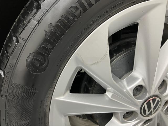 ＶＷ ポロＴＳＩスタイルプッシュスタート　アイドリングストップ　パークアシスト　コーナーセンサー　アダプティブクルーズコントロール　オートライト　オートマチックハイビーム　ＬＥＤヘッドライト　フロントフォグランプ（愛媛県）の中古車