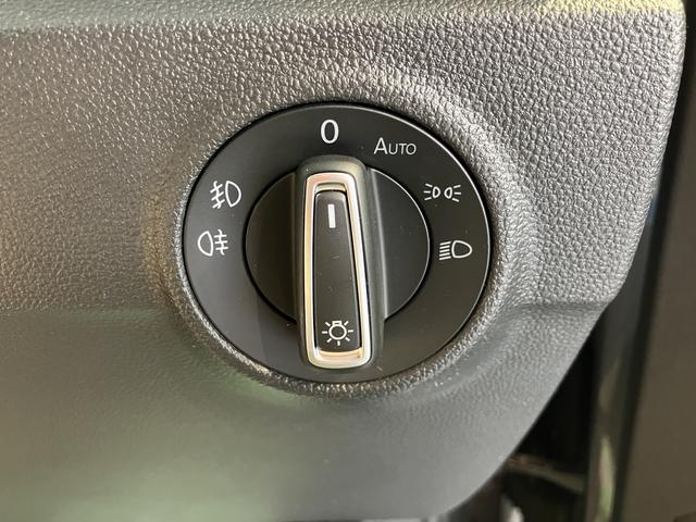 ＶＷ Ｔ−ロックＴＤＩ　スポーツプッシュスタート　コーナーセンサー　アイドリングストップ　オートクルーズコントロール　電動リヤゲート　オートライト　オートマチックハイビーム　ＬＥＤヘッドライト　フロントフォグランプ　リヤフォグランプ（愛媛県）の中古車