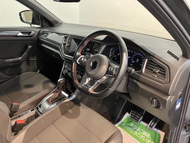 ＶＷ Ｔ−ロックＴＤＩ　スポーツプッシュスタート　コーナーセンサー　アイドリングストップ　オートクルーズコントロール　電動リヤゲート　オートライト　オートマチックハイビーム　ＬＥＤヘッドライト　フロントフォグランプ　リヤフォグランプ（愛媛県）の中古車