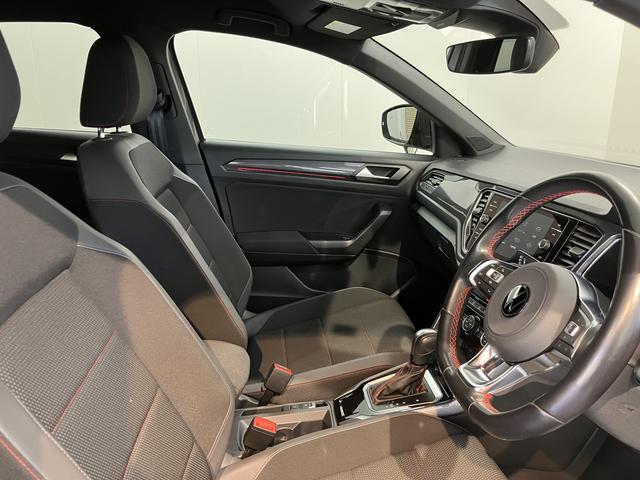 ＶＷ Ｔ−ロックＴＤＩ　スポーツプッシュスタート　コーナーセンサー　アイドリングストップ　オートクルーズコントロール　電動リヤゲート　オートライト　オートマチックハイビーム　ＬＥＤヘッドライト　フロントフォグランプ　リヤフォグランプ（愛媛県）の中古車