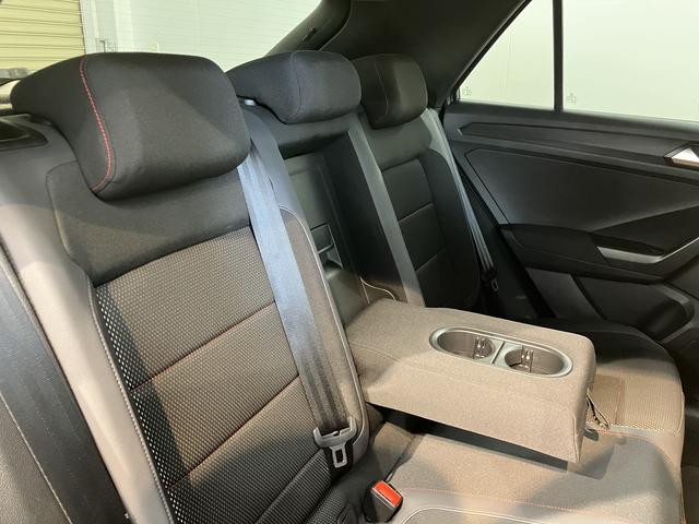 ＶＷ Ｔ−ロックＴＤＩ　スポーツプッシュスタート　コーナーセンサー　アイドリングストップ　オートクルーズコントロール　電動リヤゲート　オートライト　オートマチックハイビーム　ＬＥＤヘッドライト　フロントフォグランプ　リヤフォグランプ（愛媛県）の中古車