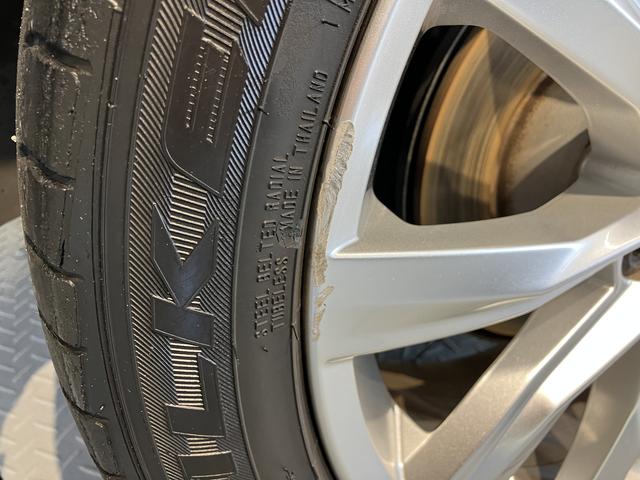 ＶＷ Ｔ−ロックＴＤＩ　スポーツプッシュスタート　コーナーセンサー　アイドリングストップ　オートクルーズコントロール　電動リヤゲート　オートライト　オートマチックハイビーム　ＬＥＤヘッドライト　フロントフォグランプ　リヤフォグランプ（愛媛県）の中古車