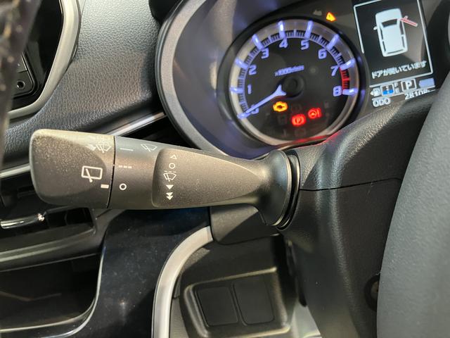 ムーヴカスタム　ＲＳ　ハイパーＳＡプッシュスタート　アイドリングストップ　オートライト　ＬＥＤヘッドライト　フロントフォグランプ　ベンチシート　盗難防止装置　純正ナビ　ＣＤ　ＤＶＤ　ＳＤ　Ｂｌｕｅｔｏｏｔｈ　ＵＳＢ　フルセグＴＶ（愛媛県）の中古車