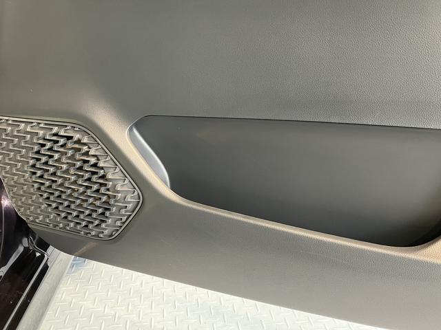 ムーヴカスタム　ＲＳ　ハイパーＳＡプッシュスタート　アイドリングストップ　オートライト　ＬＥＤヘッドライト　フロントフォグランプ　ベンチシート　盗難防止装置　純正ナビ　ＣＤ　ＤＶＤ　ＳＤ　Ｂｌｕｅｔｏｏｔｈ　ＵＳＢ　フルセグＴＶ（愛媛県）の中古車