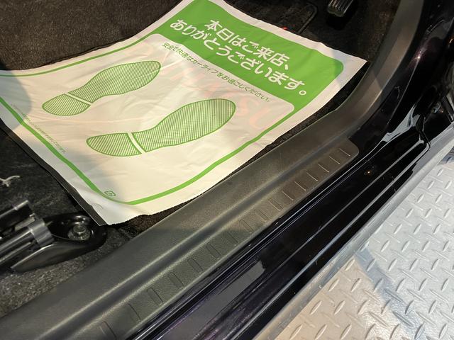 ムーヴカスタム　ＲＳ　ハイパーＳＡプッシュスタート　アイドリングストップ　オートライト　ＬＥＤヘッドライト　フロントフォグランプ　ベンチシート　盗難防止装置　純正ナビ　ＣＤ　ＤＶＤ　ＳＤ　Ｂｌｕｅｔｏｏｔｈ　ＵＳＢ　フルセグＴＶ（愛媛県）の中古車