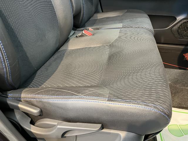 ムーヴカスタム　ＲＳ　ハイパーＳＡプッシュスタート　アイドリングストップ　オートライト　ＬＥＤヘッドライト　フロントフォグランプ　ベンチシート　盗難防止装置　純正ナビ　ＣＤ　ＤＶＤ　ＳＤ　Ｂｌｕｅｔｏｏｔｈ　ＵＳＢ　フルセグＴＶ（愛媛県）の中古車