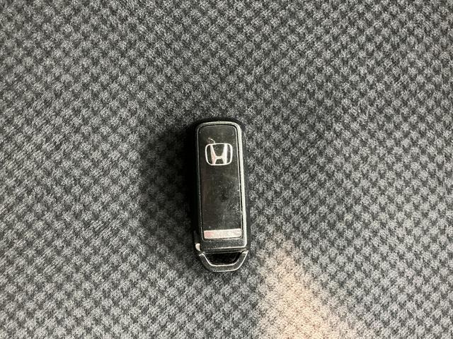 Ｎ−ＯＮＥＧ・Ｌパッケージ２ＷＤ　プッシュスタート　ベンチシート　オートライト　ＬＥＤヘッドライト　盗難防止装置　ＥＣＯＮ　純正ナビ　ＣＤ　ＤＶＤ　ＵＳＢ　ＳＤ　ワンセグＴＶ　バックカメラ　純正ＥＴＣ車載器（愛媛県）の中古車