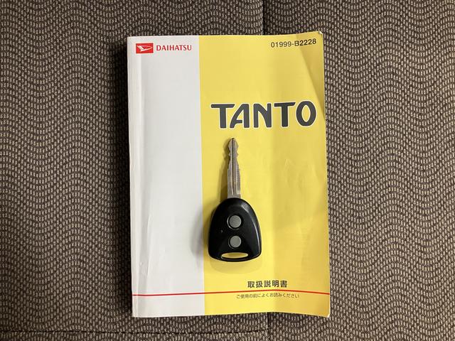 タントＬＣＤステレオ　キーレスエントリー　ＥＴＣ車載器　ＡＢＳ　運転席・助手席エアバック　電動格納ドアミラー　ベンチシート　アイドリングストップ（愛媛県）の中古車