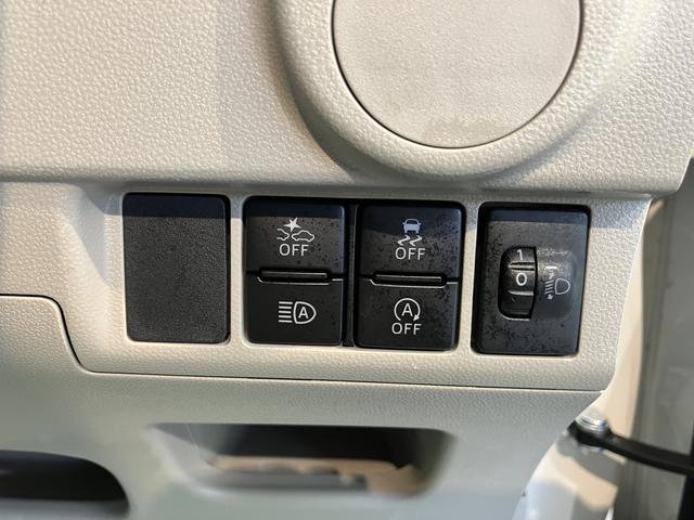 ムーヴL SAIII2WD ベンチシート アイドリングストップ オートマチックハイビーム ハロゲンヘッドライト 盗難防止装置 運転席・助手席エアバック マニュアルエアコン 電動格納ミラー キーレス オーディオレス(愛媛県)の中古車