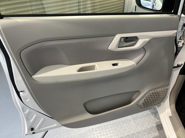 ムーヴL SAIII2WD ベンチシート アイドリングストップ オートマチックハイビーム ハロゲンヘッドライト 盗難防止装置 運転席・助手席エアバック マニュアルエアコン 電動格納ミラー キーレス オーディオレス(愛媛県)の中古車