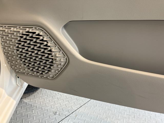 ムーヴL SAIII2WD ベンチシート アイドリングストップ オートマチックハイビーム ハロゲンヘッドライト 盗難防止装置 運転席・助手席エアバック マニュアルエアコン 電動格納ミラー キーレス オーディオレス(愛媛県)の中古車