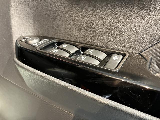 タントカスタムRSスタイルセレクションアダプティブクルーズコントロール ベンチシート オートライト 運転席・助手席シートヒーター 両側電動スライドドア LEDヘッドライト 電動パーキングブレーキ アイドリングストップ フロントフォグランプ(愛媛県)の中古車