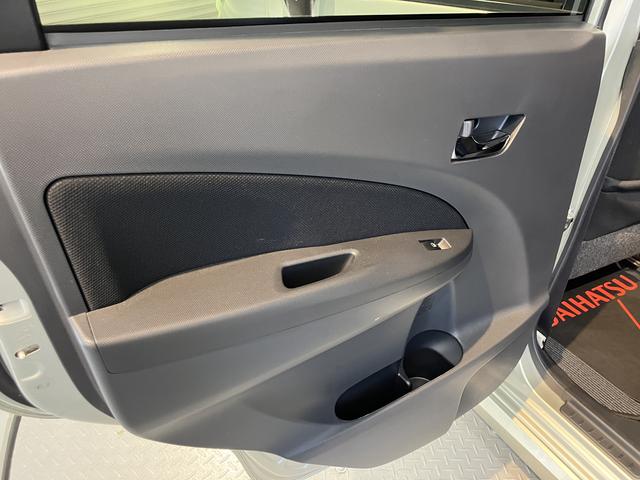 ムーヴカスタム X SA純正ナビ 地上デジタルTV ETC プッシュスタート SA LEDヘッドライト オートライト 純正アルミホイール キーフリーシステム アイドリングストップ(愛媛県)の中古車