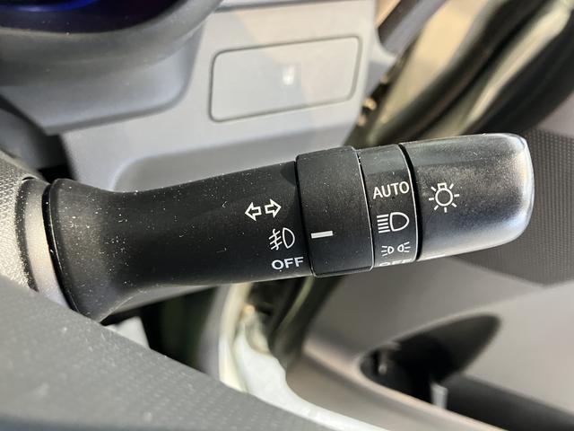 ムーヴカスタム X SA純正ナビ 地上デジタルTV ETC プッシュスタート SA LEDヘッドライト オートライト 純正アルミホイール キーフリーシステム アイドリングストップ(愛媛県)の中古車