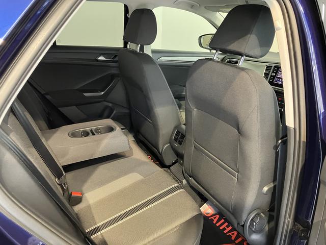 ＶＷ Ｔ−ロックＴＤＩ　スタイル純正ナビ　バックカメラ　地上デジタルＴＶ　ＥＴＣ　プッシュスタート　ＬＥＤヘッドライト　オートライト　クルーズコントロール　電動パーキング　ディーゼルターボ　アイドリングストップ（愛媛県）の中古車