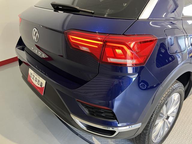 ＶＷ Ｔ−ロックＴＤＩ　スタイル純正ナビ　バックカメラ　地上デジタルＴＶ　ＥＴＣ　プッシュスタート　ＬＥＤヘッドライト　オートライト　クルーズコントロール　電動パーキング　ディーゼルターボ　アイドリングストップ（愛媛県）の中古車
