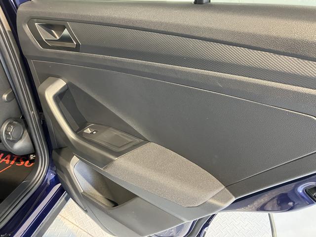 ＶＷ Ｔ−ロックＴＤＩ　スタイル純正ナビ　バックカメラ　地上デジタルＴＶ　ＥＴＣ　プッシュスタート　ＬＥＤヘッドライト　オートライト　クルーズコントロール　電動パーキング　ディーゼルターボ　アイドリングストップ（愛媛県）の中古車