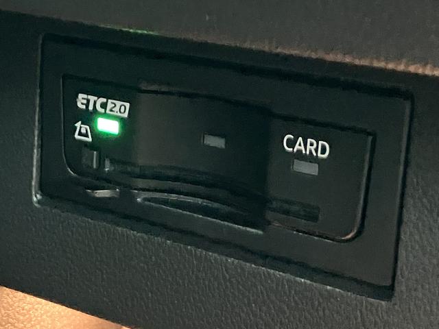 ＶＷ Ｔ−ロックＴＤＩ　スタイル純正ナビ　バックカメラ　地上デジタルＴＶ　ＥＴＣ　プッシュスタート　ＬＥＤヘッドライト　オートライト　クルーズコントロール　電動パーキング　ディーゼルターボ　アイドリングストップ（愛媛県）の中古車