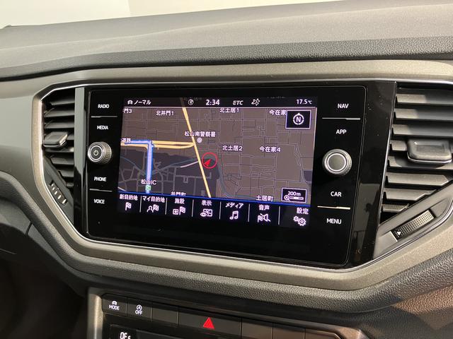 ＶＷ Ｔ−ロックＴＤＩ　スタイル純正ナビ　バックカメラ　地上デジタルＴＶ　ＥＴＣ　プッシュスタート　ＬＥＤヘッドライト　オートライト　クルーズコントロール　電動パーキング　ディーゼルターボ　アイドリングストップ（愛媛県）の中古車