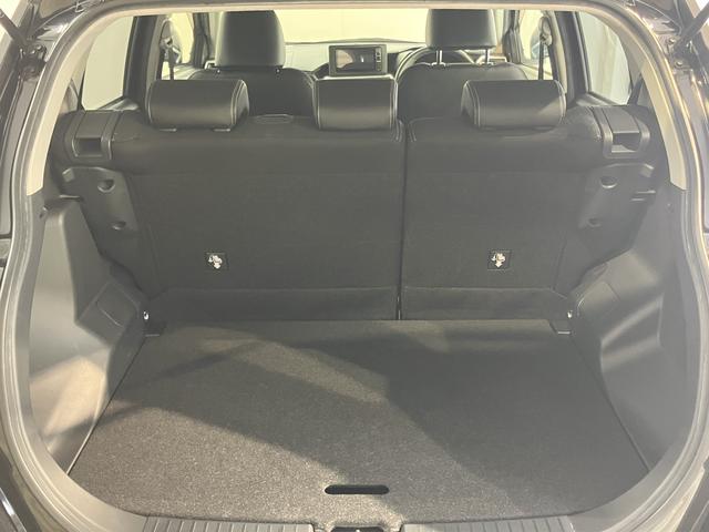 ロッキープレミアム純正ナビ バックカメラ 地上デジタルTV ETC プッシュスタート キーフリーシステム 前席シートヒーター LEDヘッドライト オートライト クルーズコントロール スマートアシスト(愛媛県)の中古車