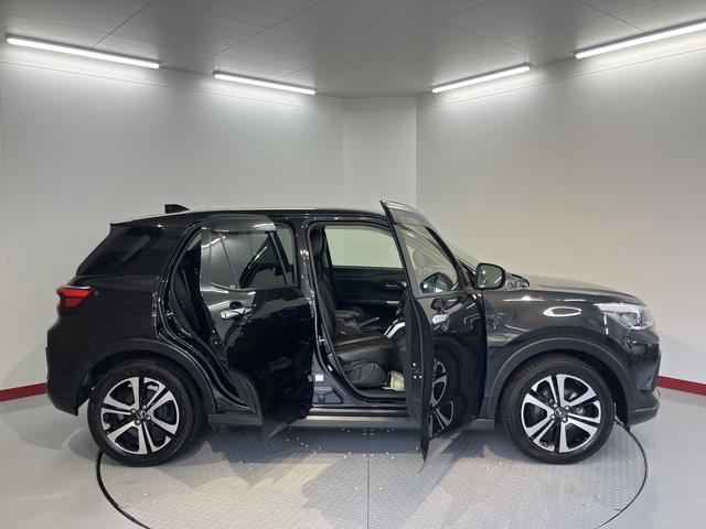 ロッキープレミアム純正ナビ バックカメラ 地上デジタルTV ETC プッシュスタート キーフリーシステム 前席シートヒーター LEDヘッドライト オートライト クルーズコントロール スマートアシスト(愛媛県)の中古車