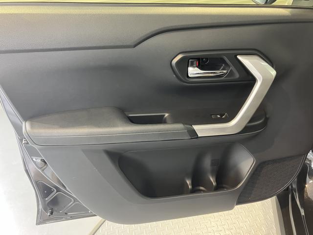 ロッキープレミアム純正ナビ バックカメラ 地上デジタルTV ETC プッシュスタート キーフリーシステム 前席シートヒーター LEDヘッドライト オートライト クルーズコントロール スマートアシスト(愛媛県)の中古車