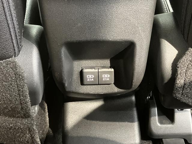 ロッキープレミアム純正ナビ バックカメラ 地上デジタルTV ETC プッシュスタート キーフリーシステム 前席シートヒーター LEDヘッドライト オートライト クルーズコントロール スマートアシスト(愛媛県)の中古車