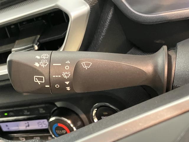 ロッキープレミアム純正ナビ バックカメラ 地上デジタルTV ETC プッシュスタート キーフリーシステム 前席シートヒーター LEDヘッドライト オートライト クルーズコントロール スマートアシスト(愛媛県)の中古車