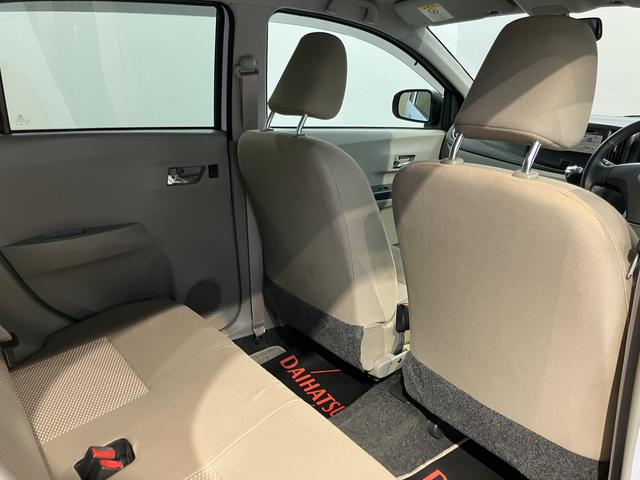 ミライースＧ２ＷＤ　ＣＶＴ車　ＣＤ　ラジオ　オートエアコン　パワステ　パワーウィンドウ　ＡＢＳ　電動格納ドアミラー　キーレスエントリー　アイドリングストップ（愛媛県）の中古車