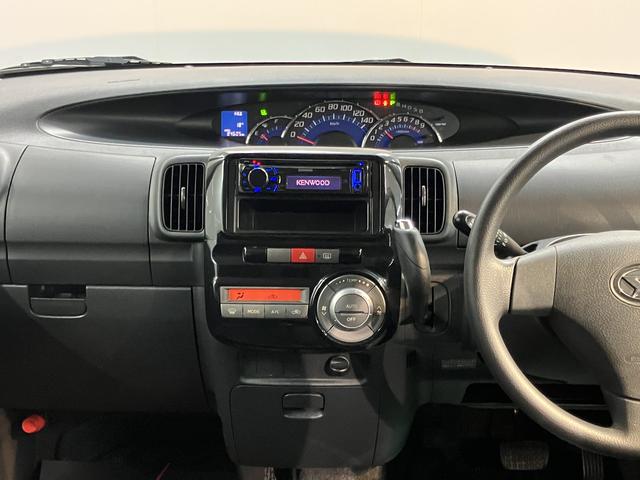 タントカスタムＸスペシャル社外ＣＤ　ＵＳＢ　左側電動スライドドア　アイドリングストップ　ベンチシート　ディスチャージヘッドライト　キーフリーシステム　電動格納ドアミラー　オートエアコン　パワステ　パワーウィンドウ（愛媛県）の中古車