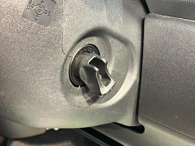 タントカスタムＸスペシャル社外ＣＤ　ＵＳＢ　左側電動スライドドア　アイドリングストップ　ベンチシート　ディスチャージヘッドライト　キーフリーシステム　電動格納ドアミラー　オートエアコン　パワステ　パワーウィンドウ（愛媛県）の中古車