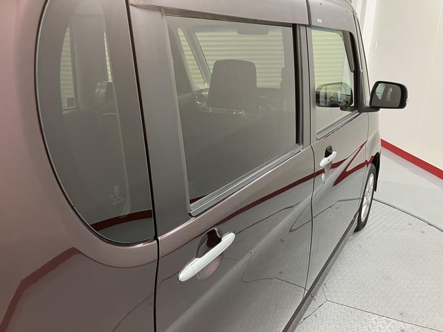 タントカスタムＸスペシャル社外ＣＤ　ＵＳＢ　左側電動スライドドア　アイドリングストップ　ベンチシート　ディスチャージヘッドライト　キーフリーシステム　電動格納ドアミラー　オートエアコン　パワステ　パワーウィンドウ（愛媛県）の中古車