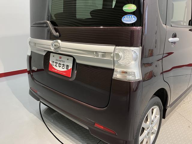 タントカスタムＸスペシャル社外ＣＤ　ＵＳＢ　左側電動スライドドア　アイドリングストップ　ベンチシート　ディスチャージヘッドライト　キーフリーシステム　電動格納ドアミラー　オートエアコン　パワステ　パワーウィンドウ（愛媛県）の中古車