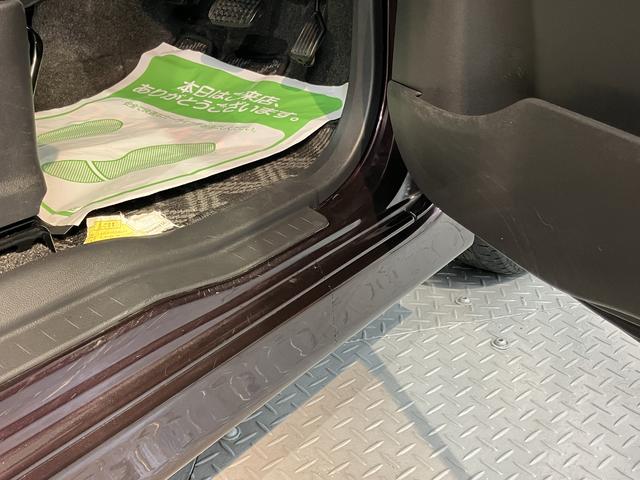 タントカスタムＸスペシャル社外ＣＤ　ＵＳＢ　左側電動スライドドア　アイドリングストップ　ベンチシート　ディスチャージヘッドライト　キーフリーシステム　電動格納ドアミラー　オートエアコン　パワステ　パワーウィンドウ（愛媛県）の中古車