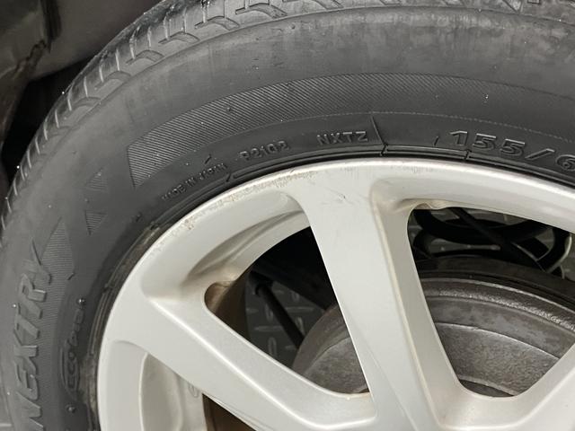 タントカスタムＸスペシャル社外ＣＤ　ＵＳＢ　左側電動スライドドア　アイドリングストップ　ベンチシート　ディスチャージヘッドライト　キーフリーシステム　電動格納ドアミラー　オートエアコン　パワステ　パワーウィンドウ（愛媛県）の中古車