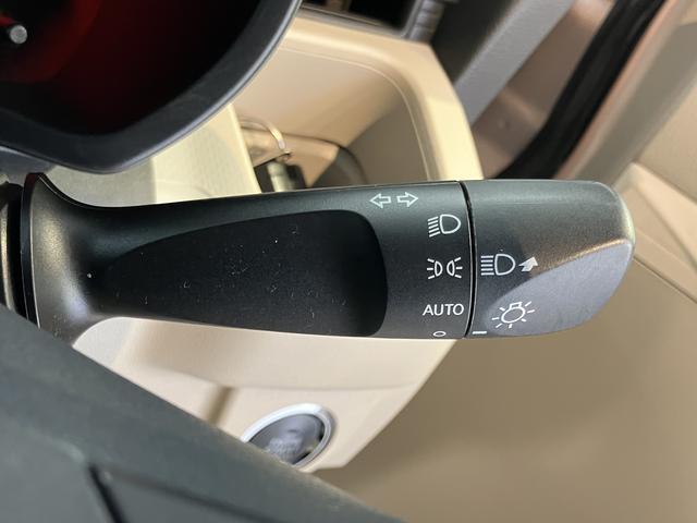 ムーヴＸ　ＳＡIII純正ナビ　フルセグＴＶ　ＣＤ　ＤＶＤ　ＵＳＢ　Ｂｌｕｅｔｏｏｔｈ　オートライト　運転席シートヒーター　プッシュスタート　アイドリングストップ　ベンチシート　電動格納ドアミラー　キーフリーシステム（愛媛県）の中古車