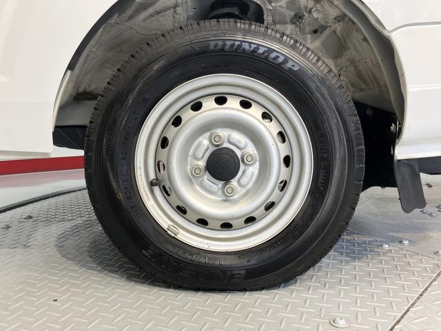 ハイゼットトラックスタンダード　農用スペシャルＳＡIIIｔ４ＷＤ　５速ミッション車　マニュアルエアコン　パワステ　ＡＢＳ　運転席エアバッグ　荷台作業灯（愛媛県）の中古車