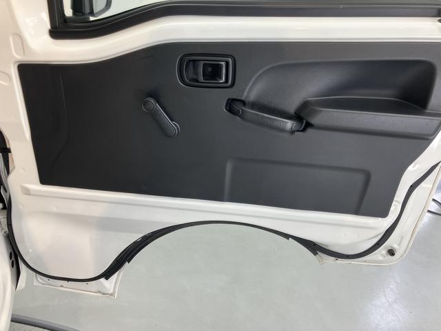 ハイゼットトラックスタンダード　農用スペシャルＳＡIIIｔ４ＷＤ　５速ミッション車　マニュアルエアコン　パワステ　ＡＢＳ　運転席エアバッグ　荷台作業灯（愛媛県）の中古車