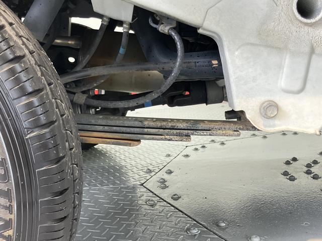 ハイゼットトラックスタンダード　農用スペシャルＳＡIIIｔ４ＷＤ　５速ミッション車　マニュアルエアコン　パワステ　ＡＢＳ　運転席エアバッグ　荷台作業灯（愛媛県）の中古車