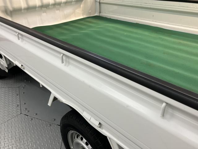 ハイゼットトラックスタンダード　農用スペシャルＳＡIIIｔ４ＷＤ　５速ミッション車　マニュアルエアコン　パワステ　ＡＢＳ　運転席エアバッグ　荷台作業灯（愛媛県）の中古車